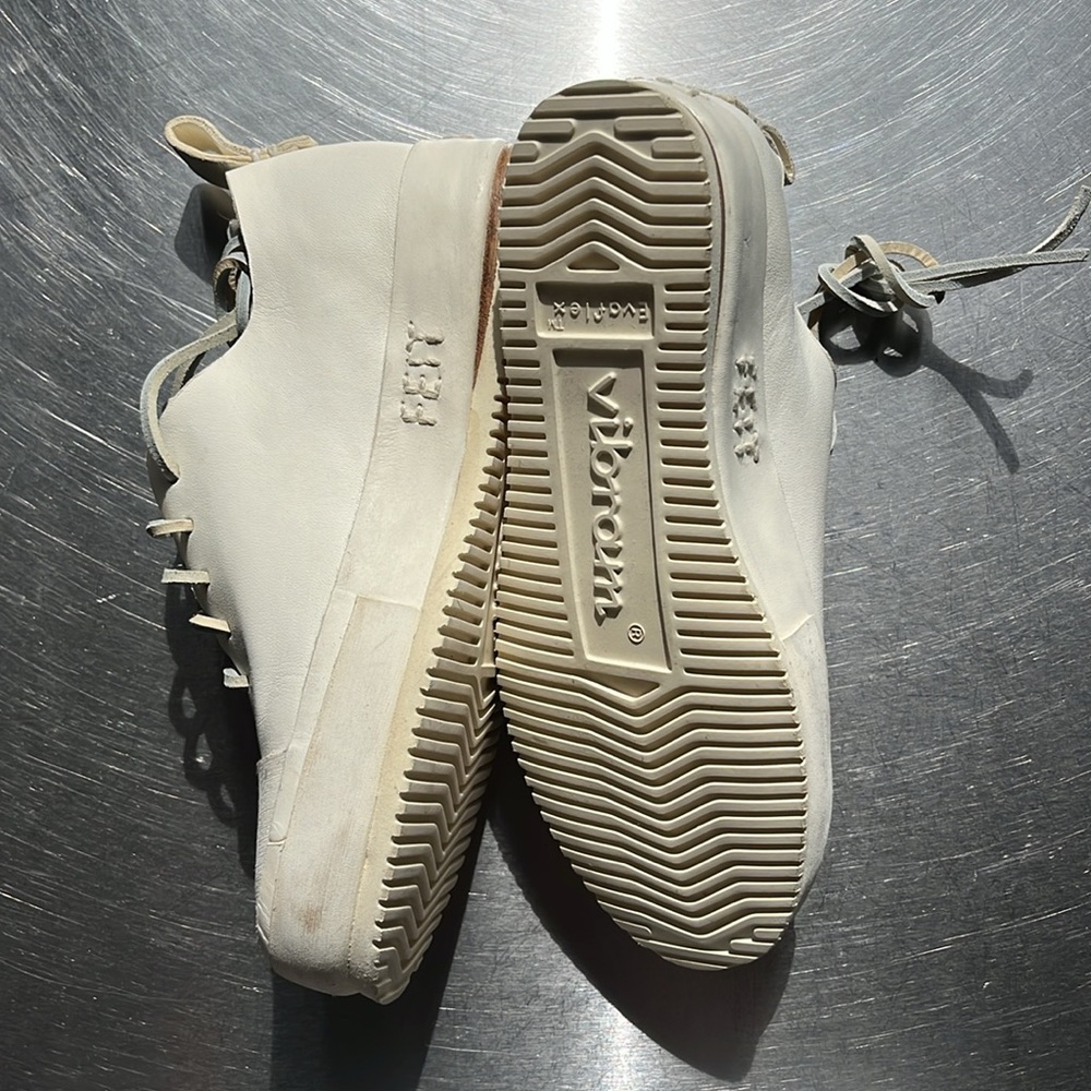 FEIT - Picture 3 of 7